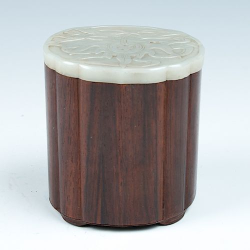 WOOD FLORAL ROUNDED CASE WITH JADE