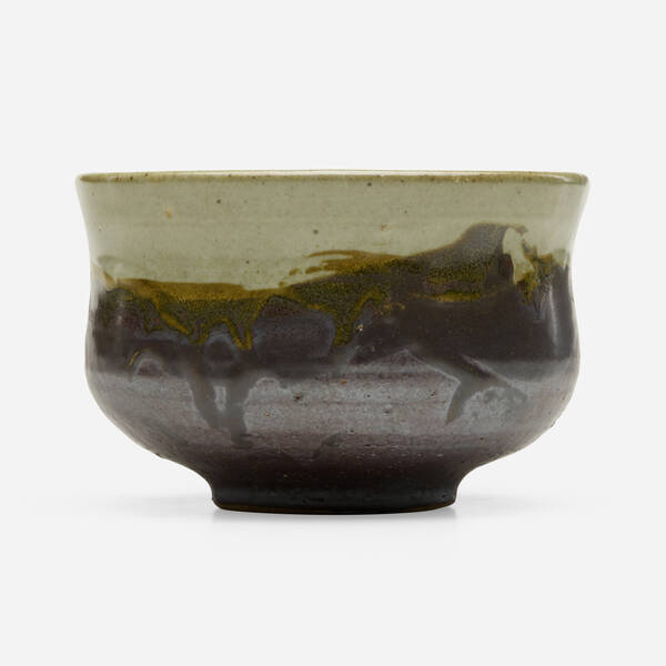 Toshiko Takaezu. Tea bowl. c. 1978,