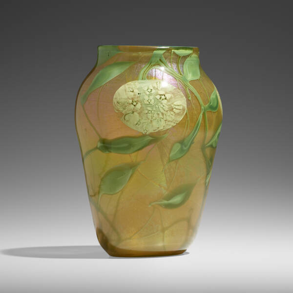 Tiffany Studios. Paperweight vase