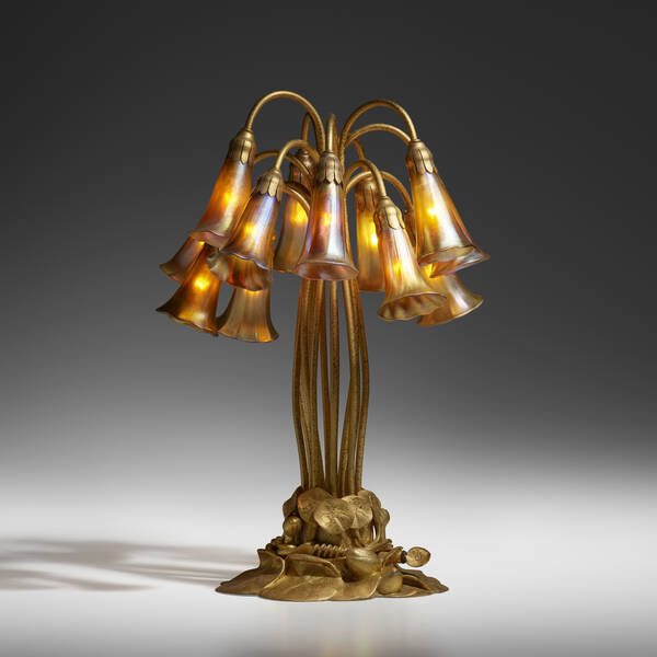 Tiffany Studios Twelve light Lily 39d3b9