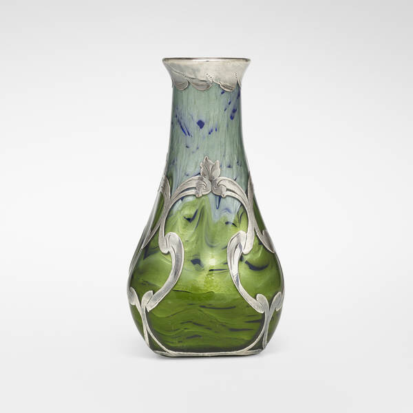 Loetz Titania vase with overlay 39d48c