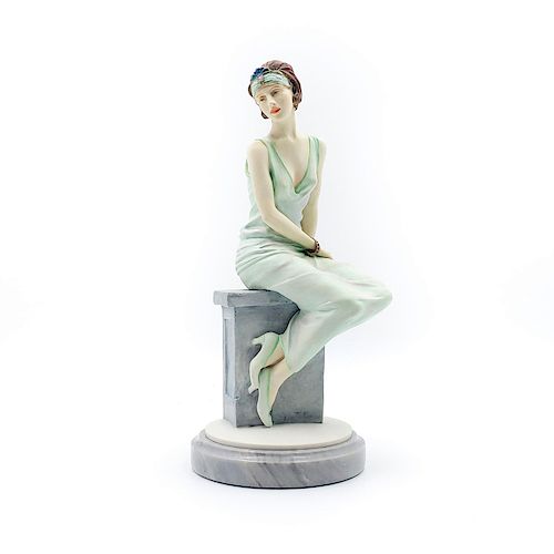 CLASSIQUE BY ROYAL DOULTON FIGURINE  39adc4