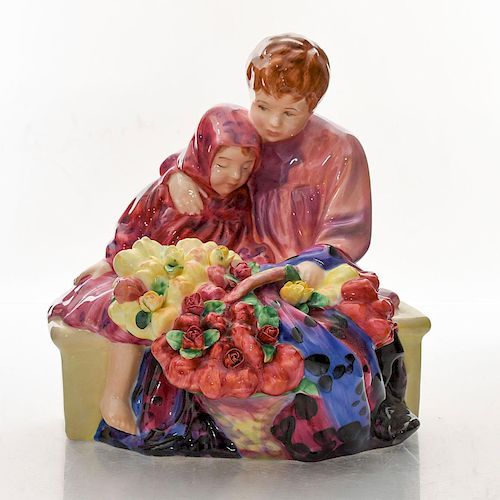 ROYAL DOULTON LG FIGURE, FLOWER SELLERS