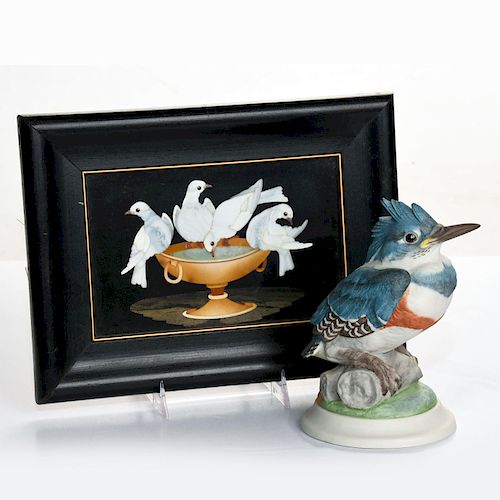 BOEHM FLEDGLING KINGFISHER BIRD FIGURE