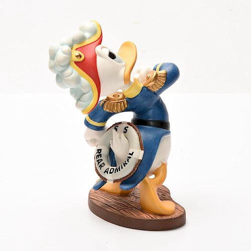 DISNEY CLASSICS FIGURINE DONALD 39b048