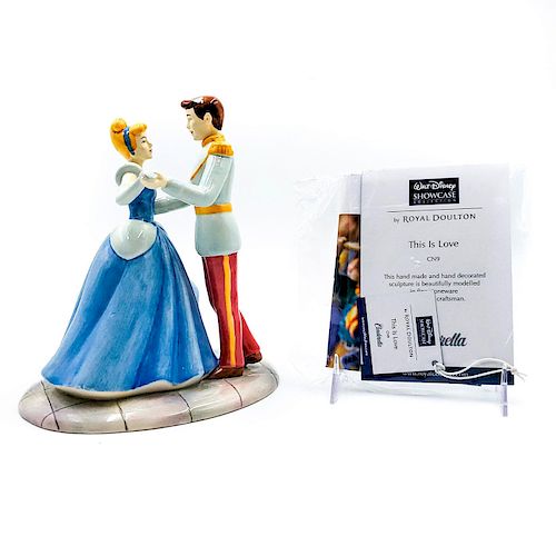 ROYAL DOULTON DISNEY SHOWCASE FIGURINE