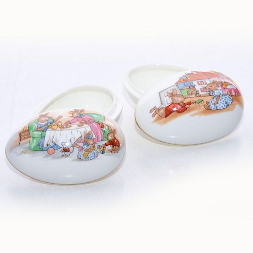 2 ROYAL DOULTON BUNNYKINS MEDIUM