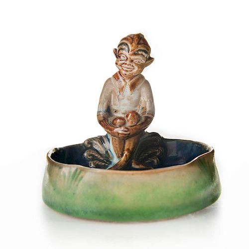 DOULTON LAMBETH STONEWARE PIXIE