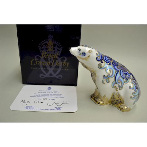 ROYAL CROWN DERBY POLAR BEAR PAPERWEIGHTA 39b5d1