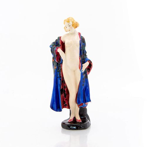 ROYAL DOULTON ART DECO FIGURINE 39b632