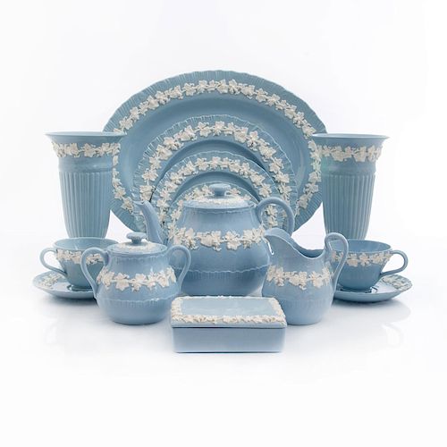 WEDGWOOD BLUE QUEENSWARE TABLE