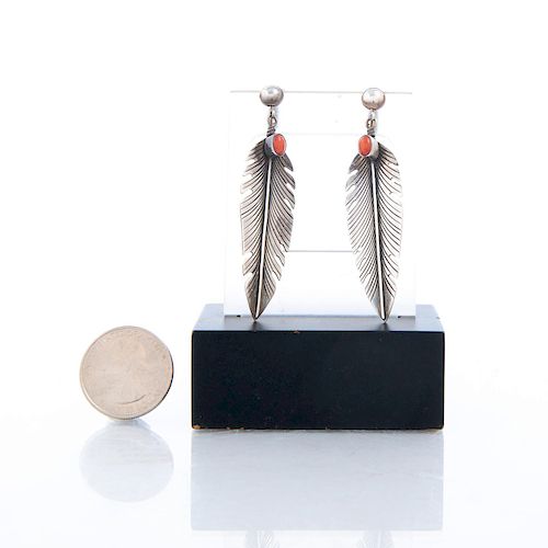 PAIR OF NATIVE AMERICAN STERLING 39b75a