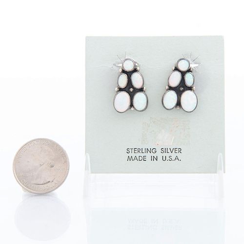 NAVAJO NAKAI STERLING EARRINGS,