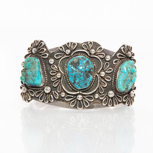 NAVAJO TURQUOISE SILVER BRACELETThree 39b797