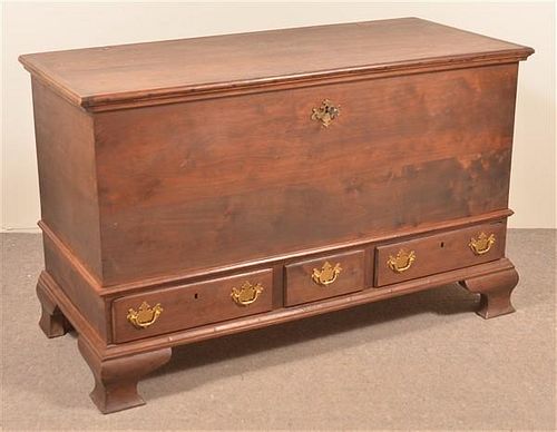 PENNSYLVANIA CHIPPENDALE WALNUT 39ba50