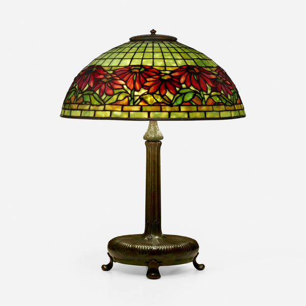 Tiffany Studios Poinsettia table 39e473