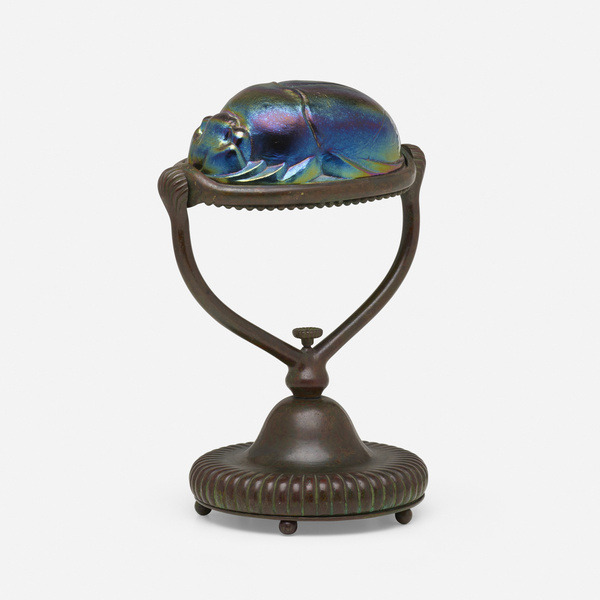 Tiffany Studios Scarab desk lamp  39e477