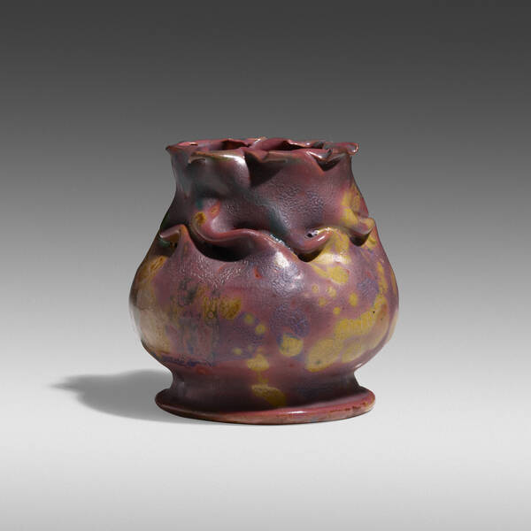 George E Ohr Vase 1898 1910  39e4a9