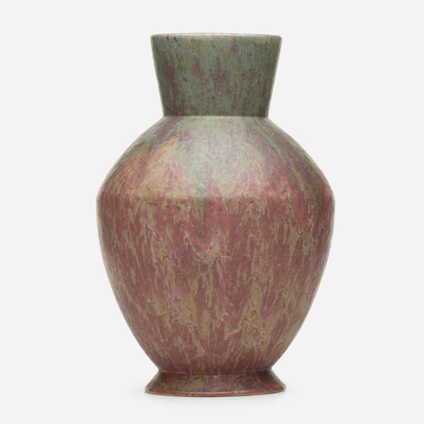 Roseville Pottery Carnelian II 39e4fd