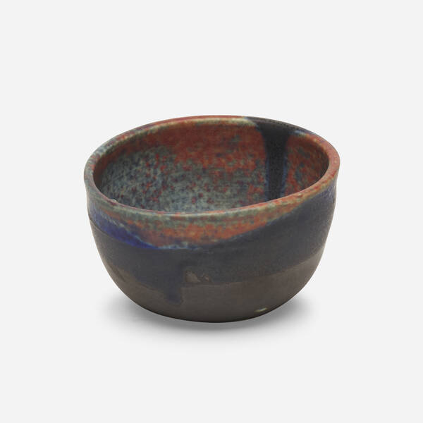 Toshiko Takaezu. Tea bowl. glazed