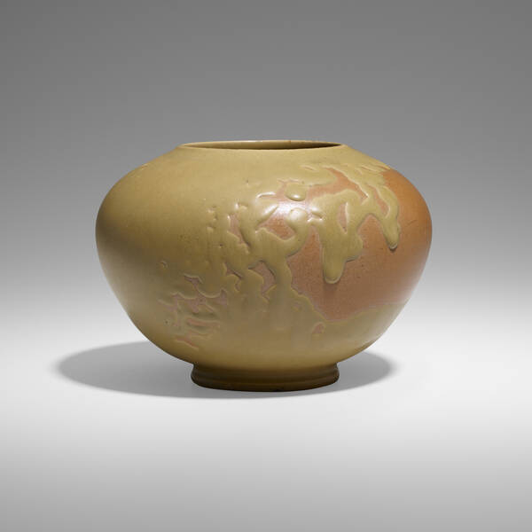 Grand Feu Art Pottery. Vase. 1916-18,