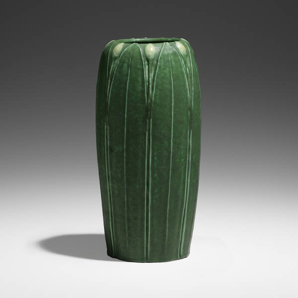 Grueby Faience Company. Fine vase