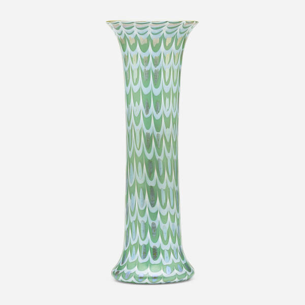 Durand. Vase. c. 1925, hand-blown