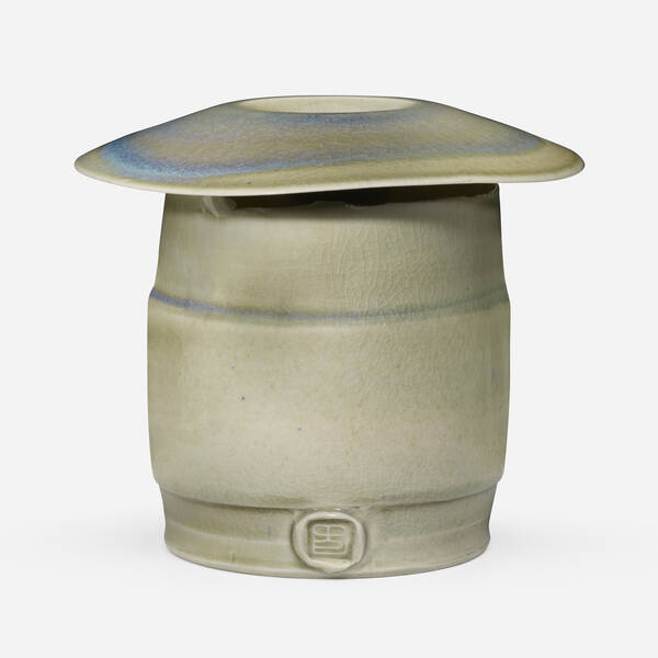 Colin Pearson. Vase. celadon-glazed