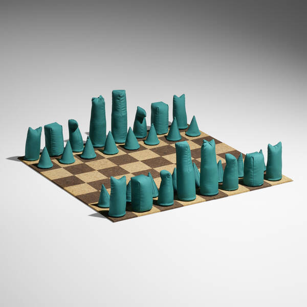 Barry Flanagan. Chess set. 1971, cork