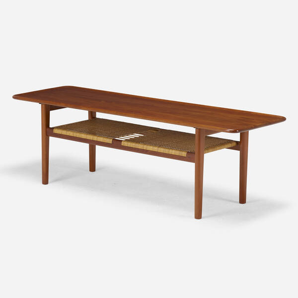 Hans J. Wegner. Coffee table, model