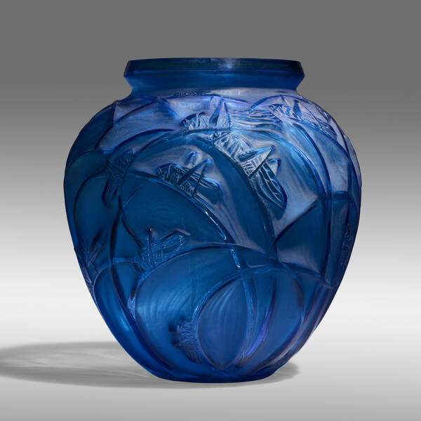 René Lalique. Sauterelles vase.