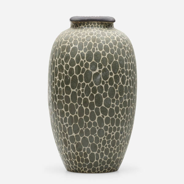 Martin Brothers Pottery Vase  39fb69