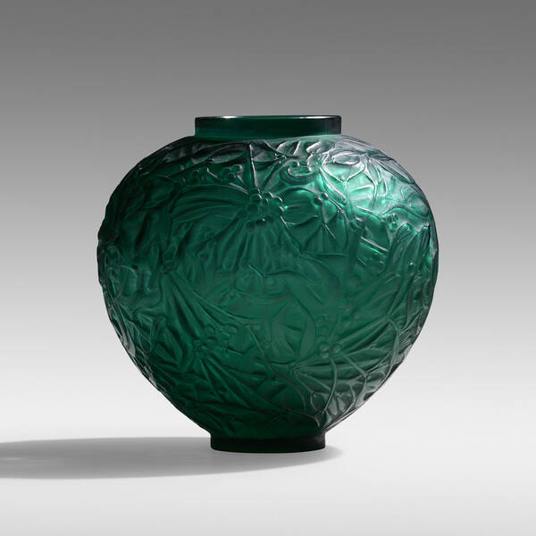 Ren Lalique Gui vase c 1920  39fb70