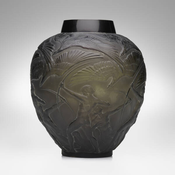 Ren Lalique Archers vase c  39d4b2