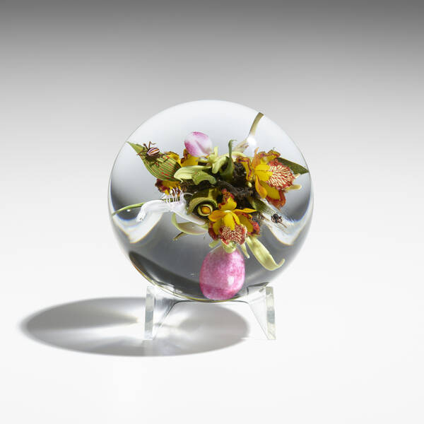 Paul Stankard. Botanical paperweight.