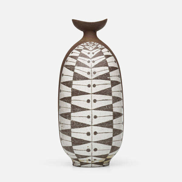 Thomas Toft. Vase. c. 1960, glazed stoneware.