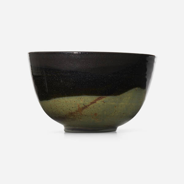 Toshiko Takaezu. Bowl. c. 1985,