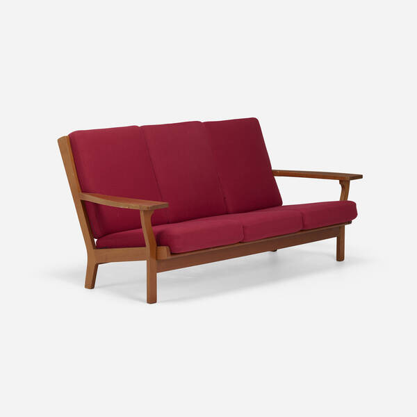 Hans J. Wegner. Sofa, model 330/3