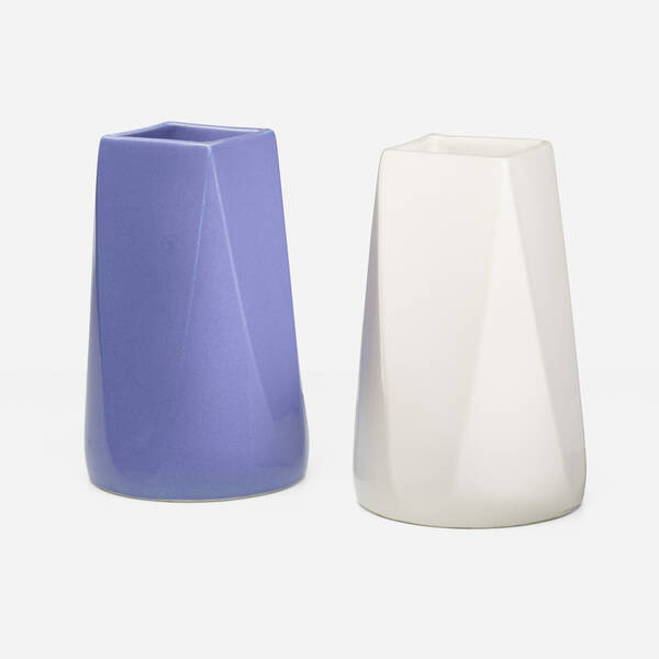 Alamo Potteries. Vases, set of