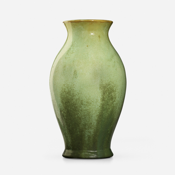 Fulper Pottery. Tall vase. 1917-1923,
