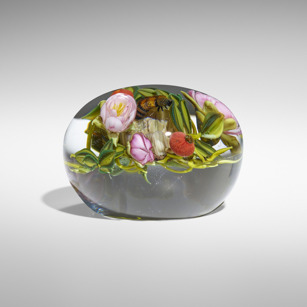 Paul Stankard. Botanical paperweight.