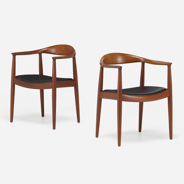 Hans J Wegner The Chairs pair  39e15b