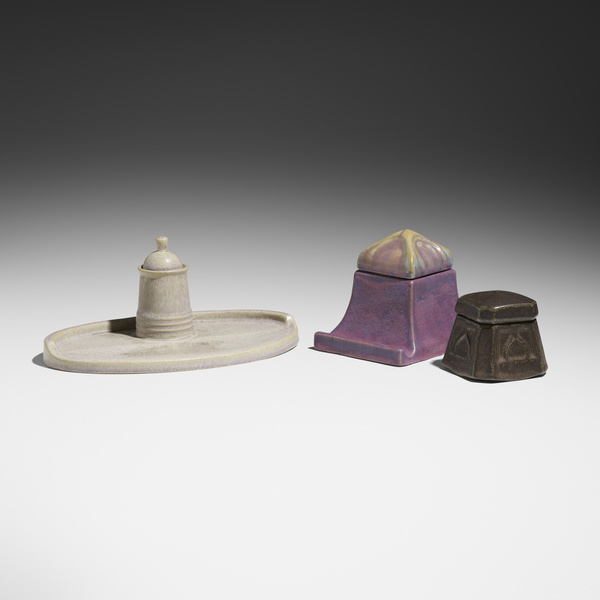 Fulper Pottery Collection of three 39e29a