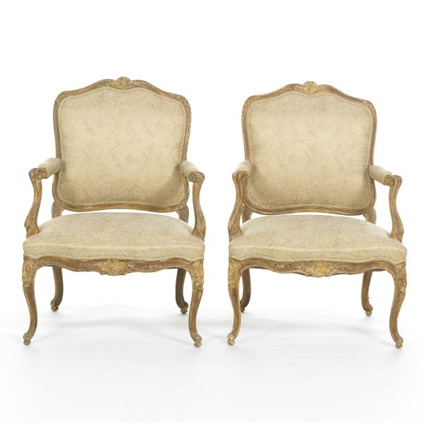 PAIR OF LOUIS XIV STYLE CHAIRS 3a0ce2