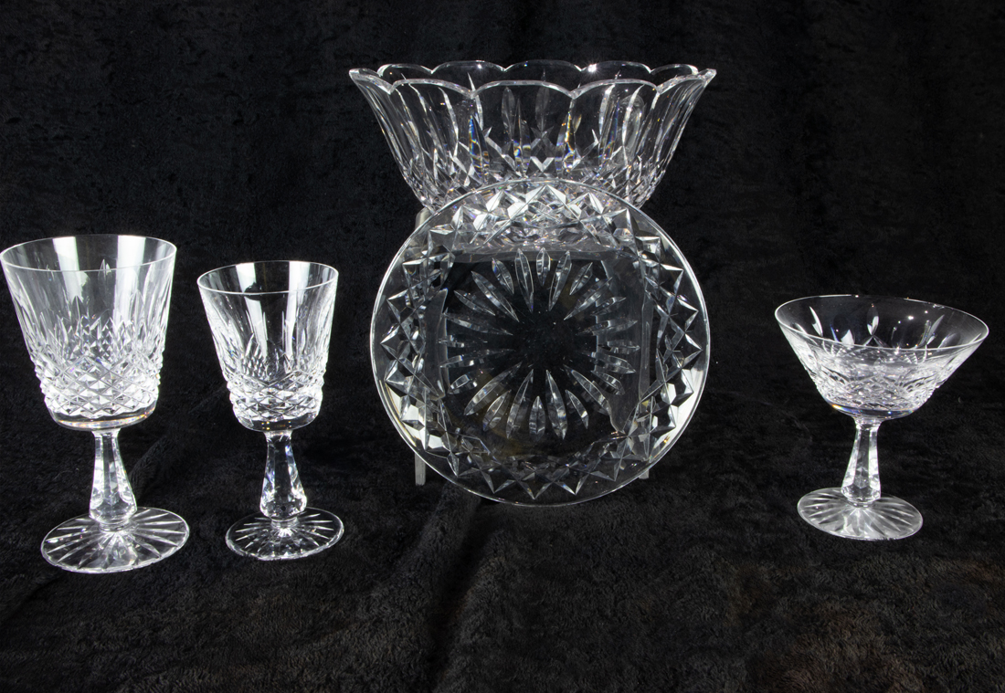 FOUR SHELVES OF WATERFORD CRYSTAL 3a0d34