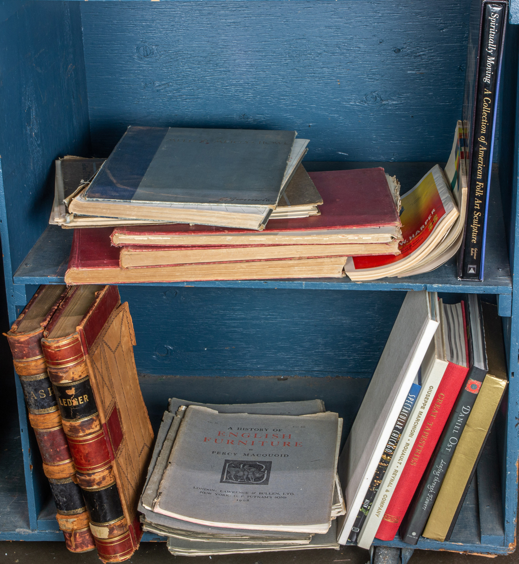 COLLECTION OF VINTAGE AND ANTIQUE BOOKS