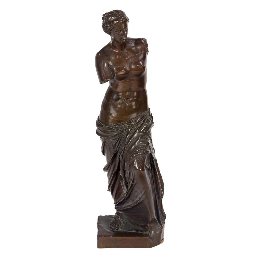 A FRENCH PATINATED BRONZE FIGURE 3a0e54