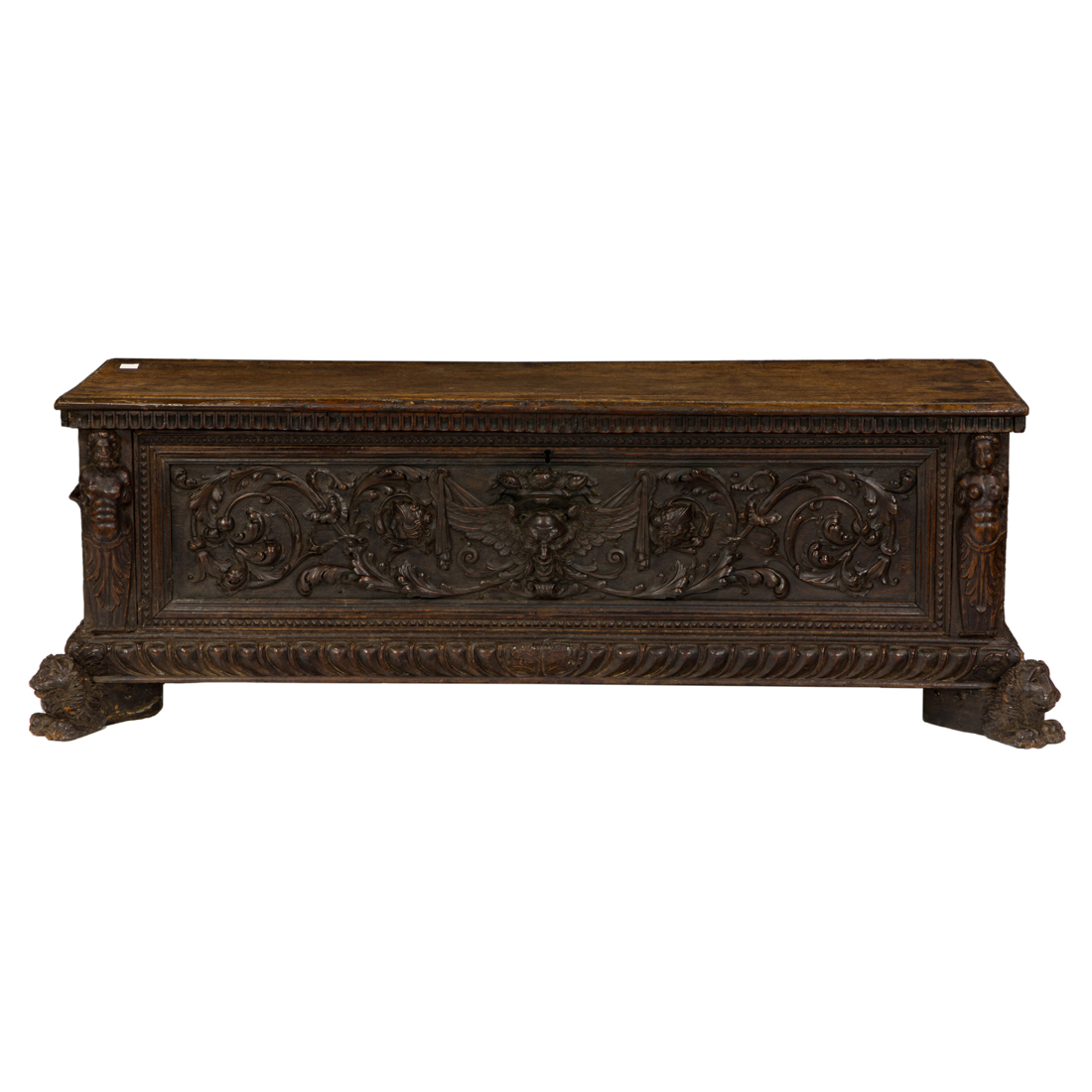 A PERIOD ITALIAN RENAISSANCE WALNUT