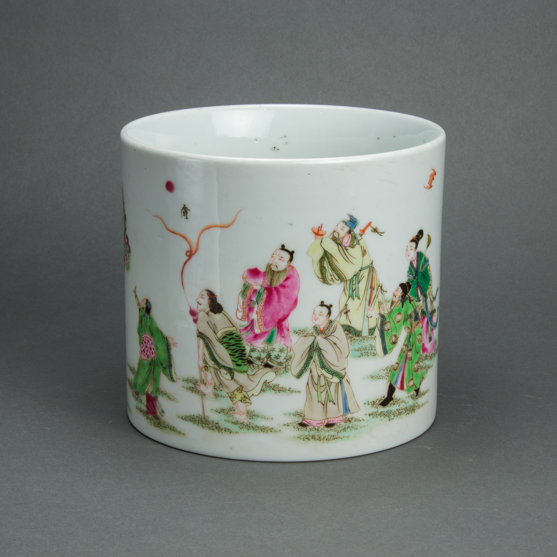 CHINESE FAMILLE ROSE BRUSH POT 3a0f63