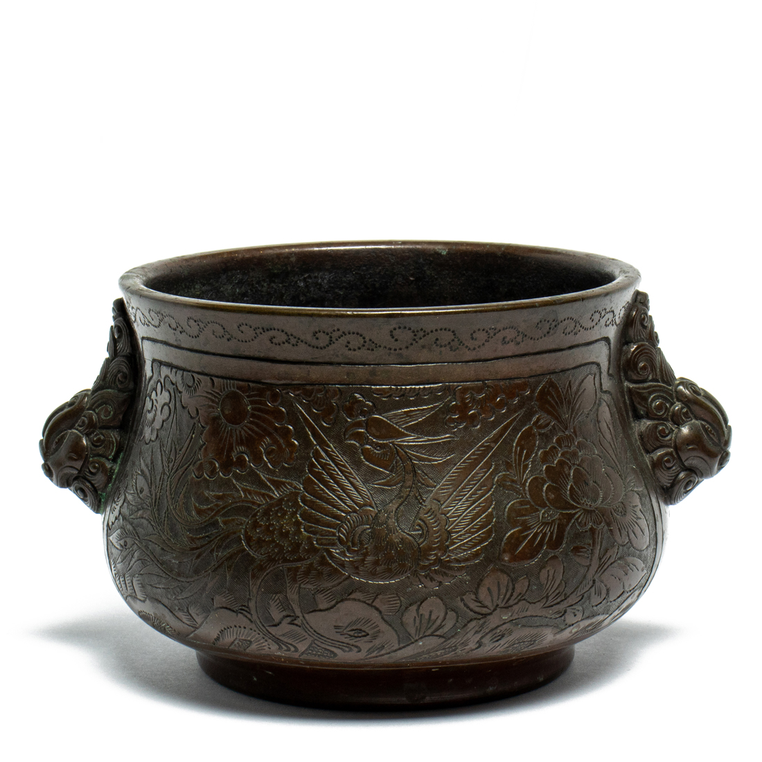 A SMALL CHINESE BRONZE CENSER A small